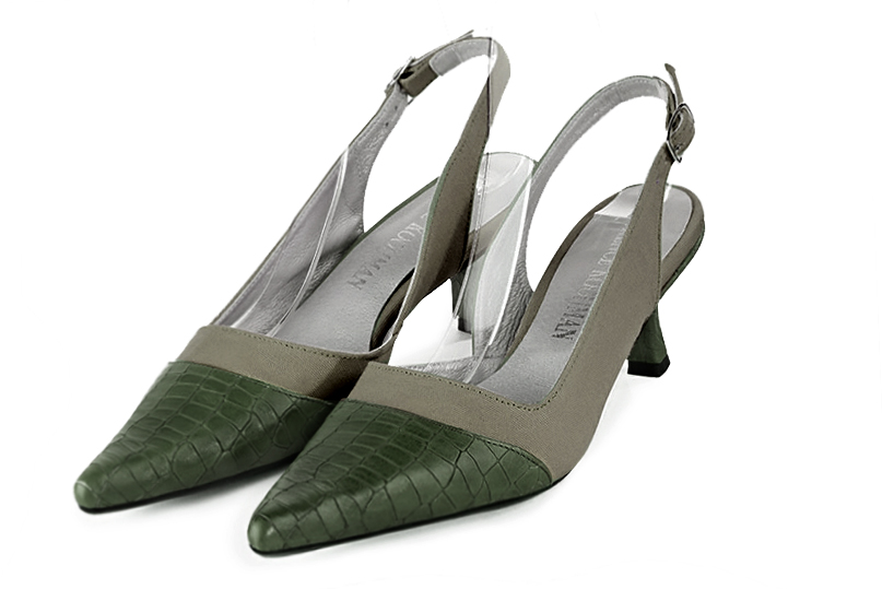 Forest green women's slingback shoes. Pointed toe. Medium spool heels. Front view - Florence KOOIJMAN